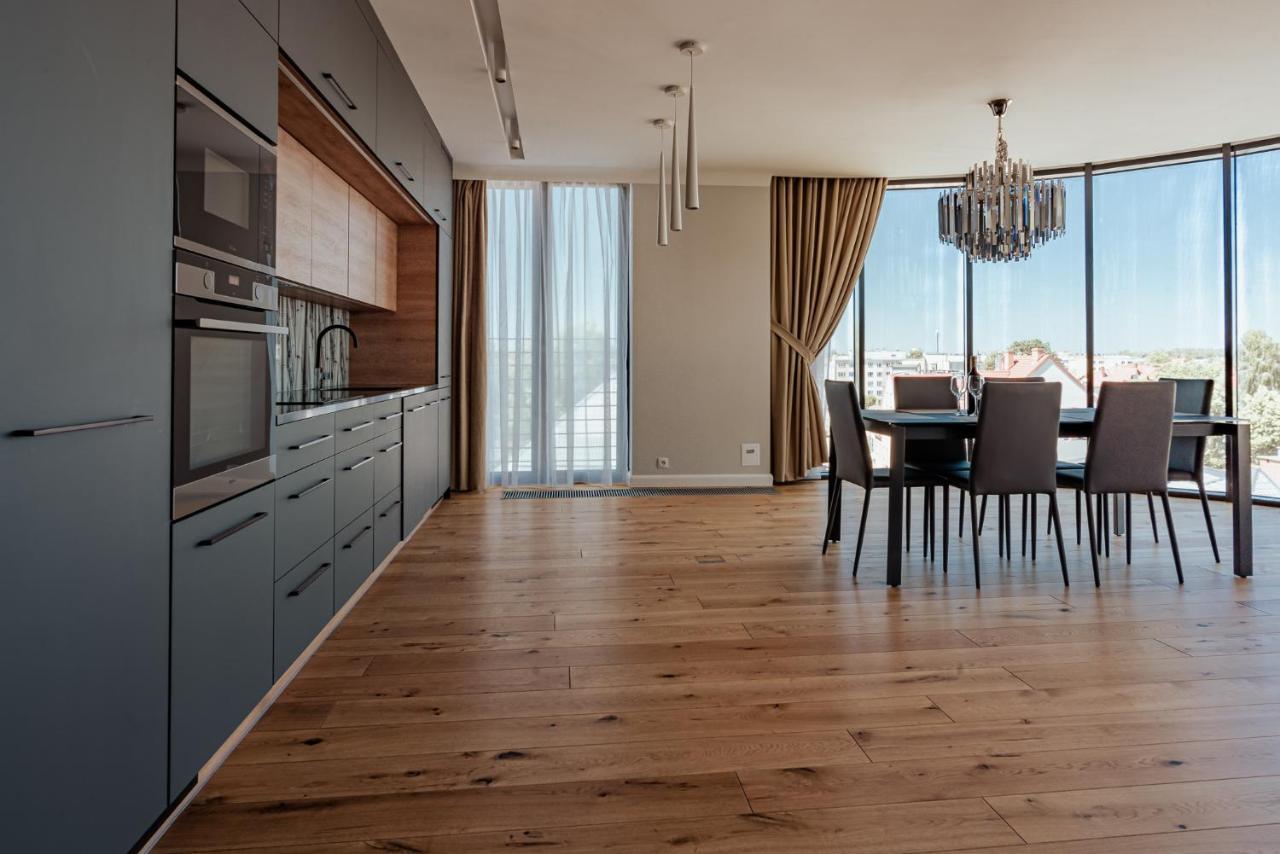 שצ'צ'ינק Hotel Panorama מראה חיצוני תמונה