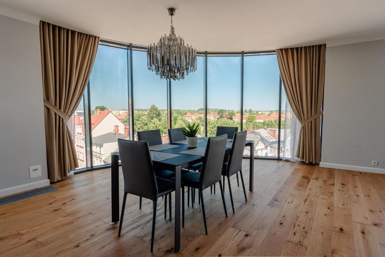 שצ'צ'ינק Hotel Panorama מראה חיצוני תמונה